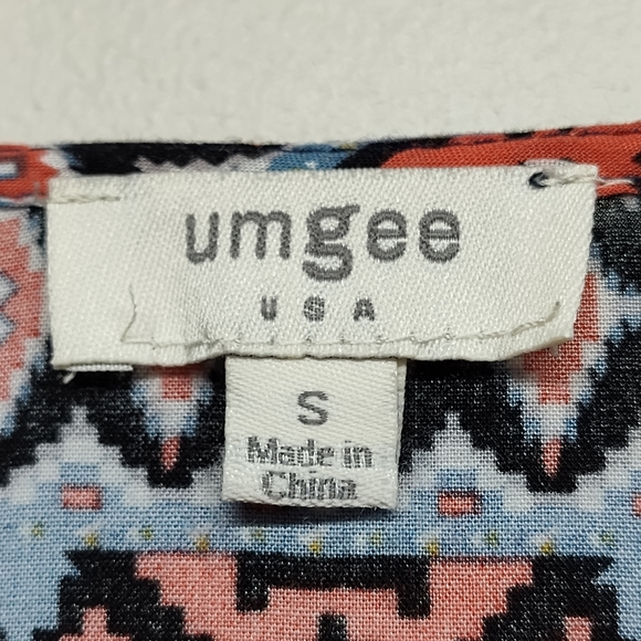 Umgee Boho Tunic Top Women's Size S Blue Floral Relaxed Fit - Picture 7 of 8